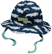 Outdoor hat - rain hat