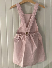Strap dress in rose